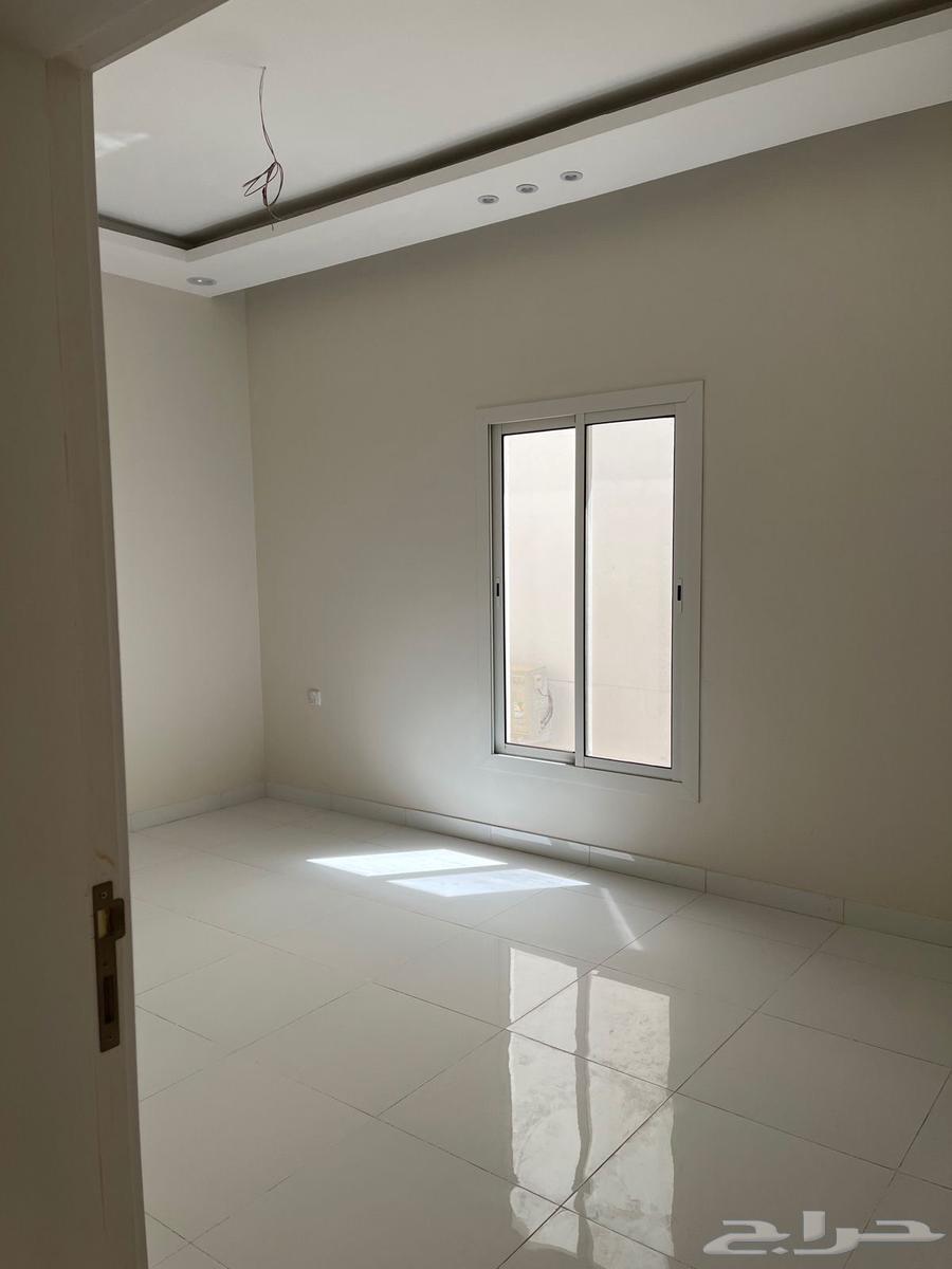6 bedroom villa in Al Ranuna 11