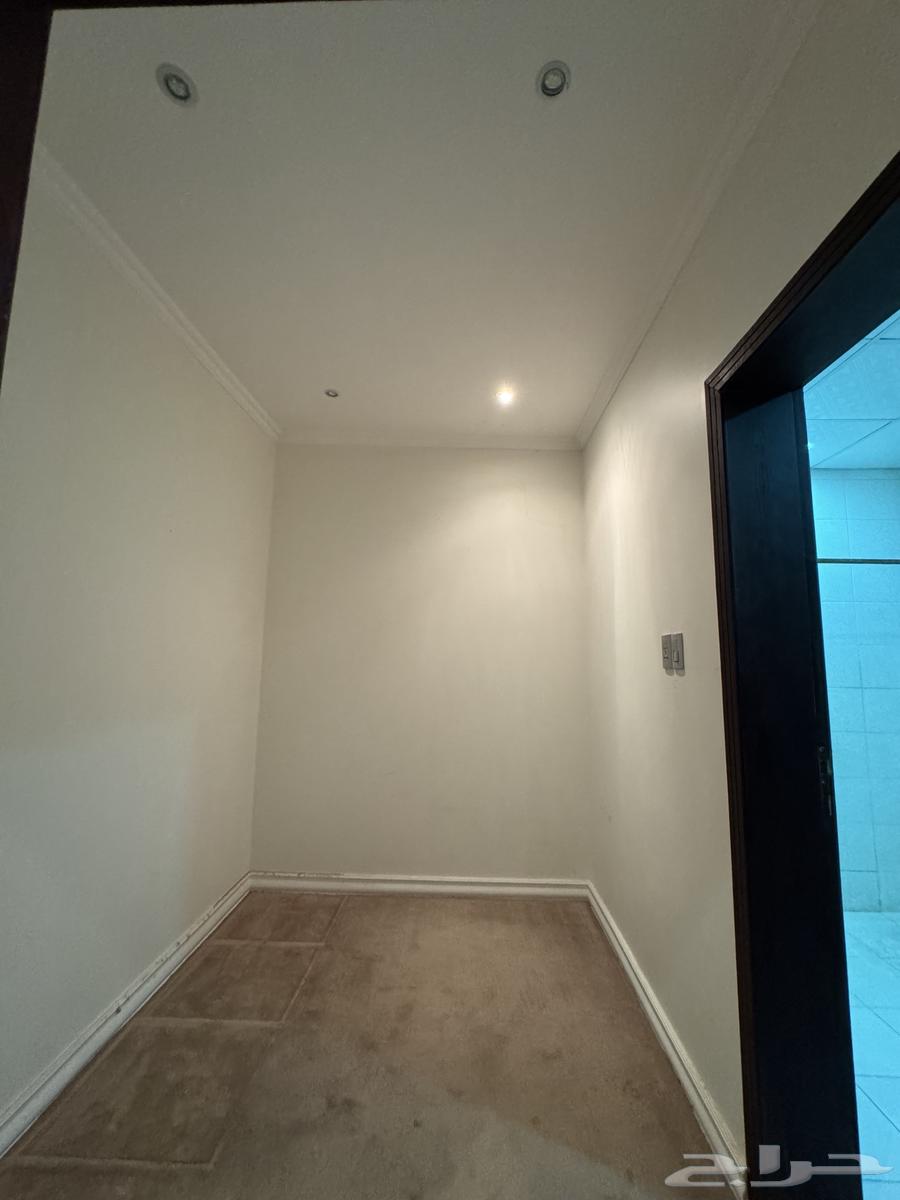 6 bedroom villa in Doha Al Janubiyah, Eastern Province 15