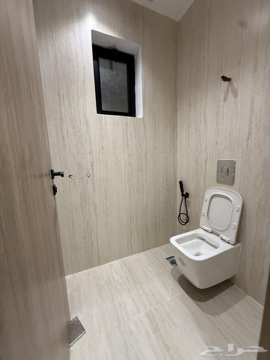5 bedroom apartment in Shawran, Madinah 12