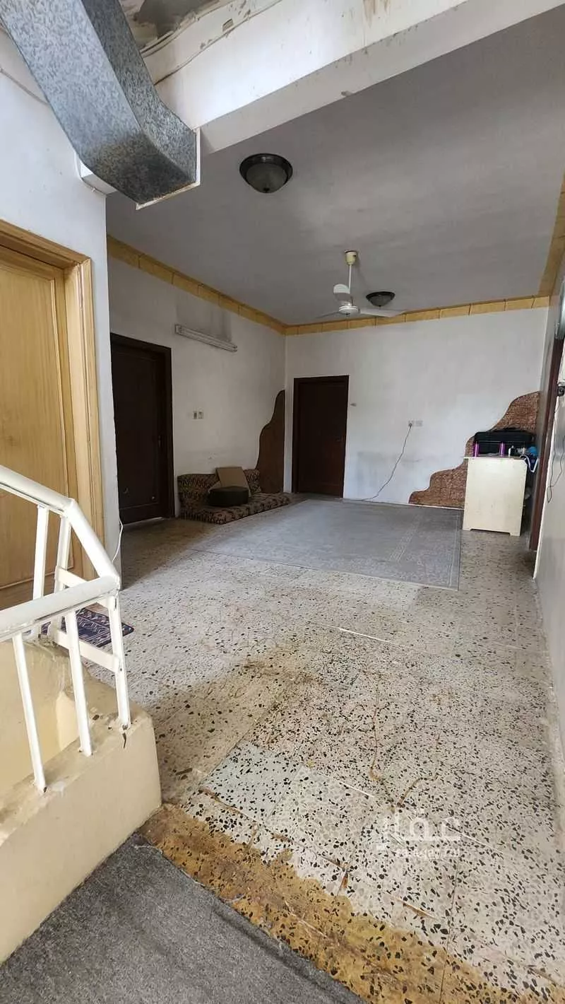 6 bedroom villa in Sultana, Riyadh 6