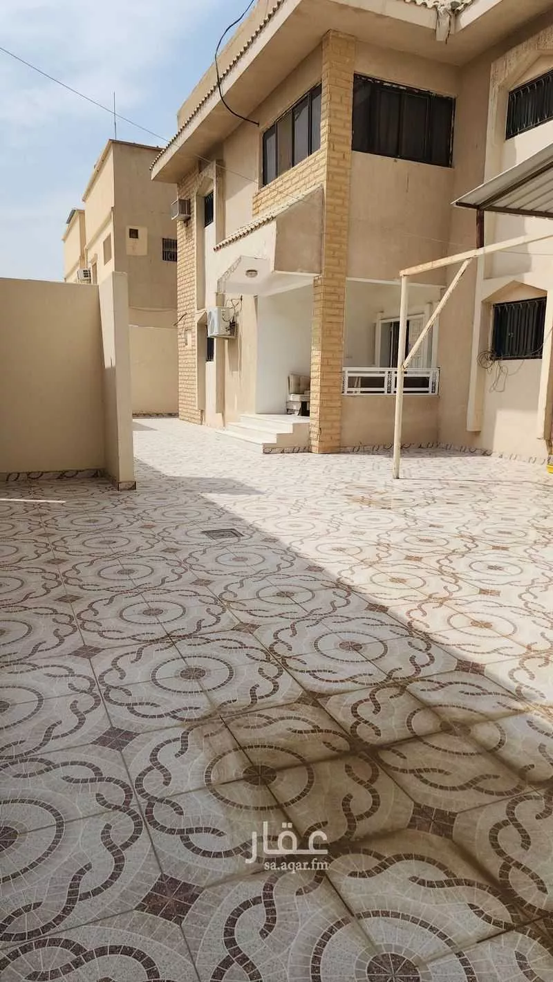 6 bedroom villa in Sultana, Riyadh 4