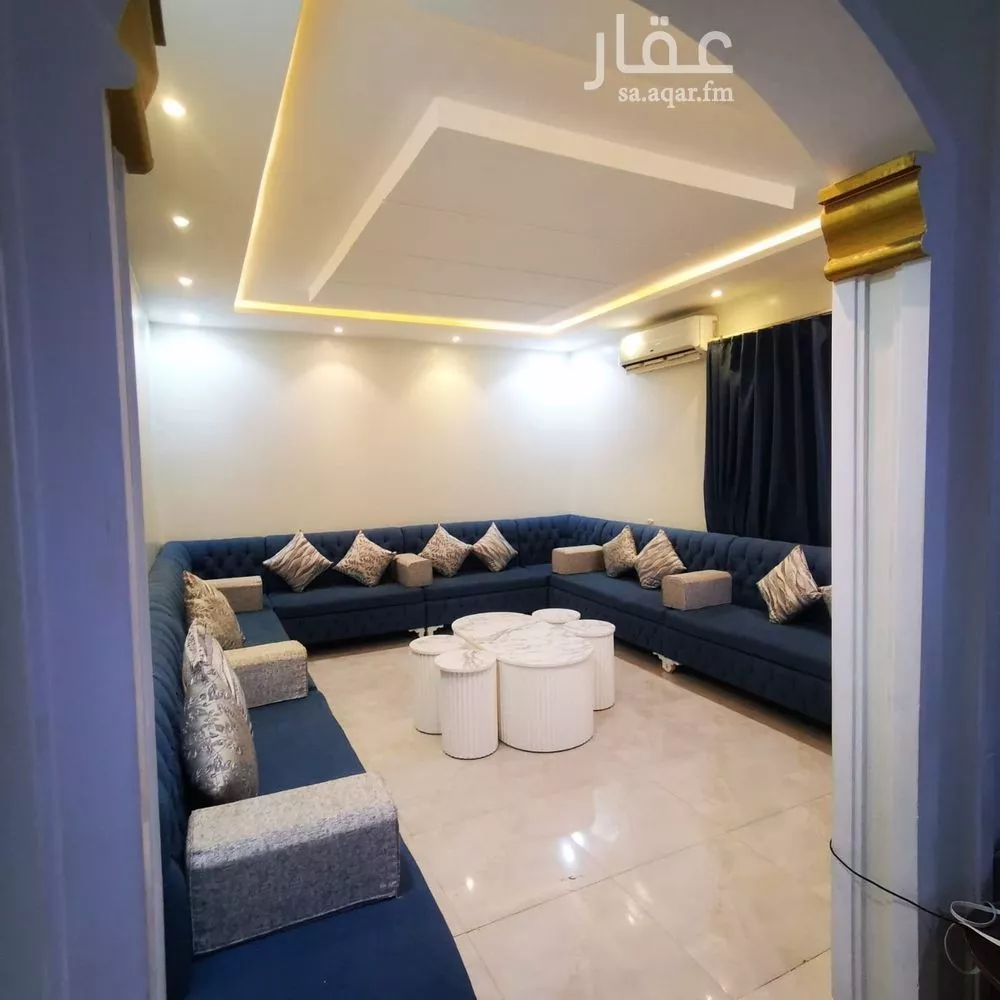 فيلا 4 غرف في عكاظ، الرياض 5