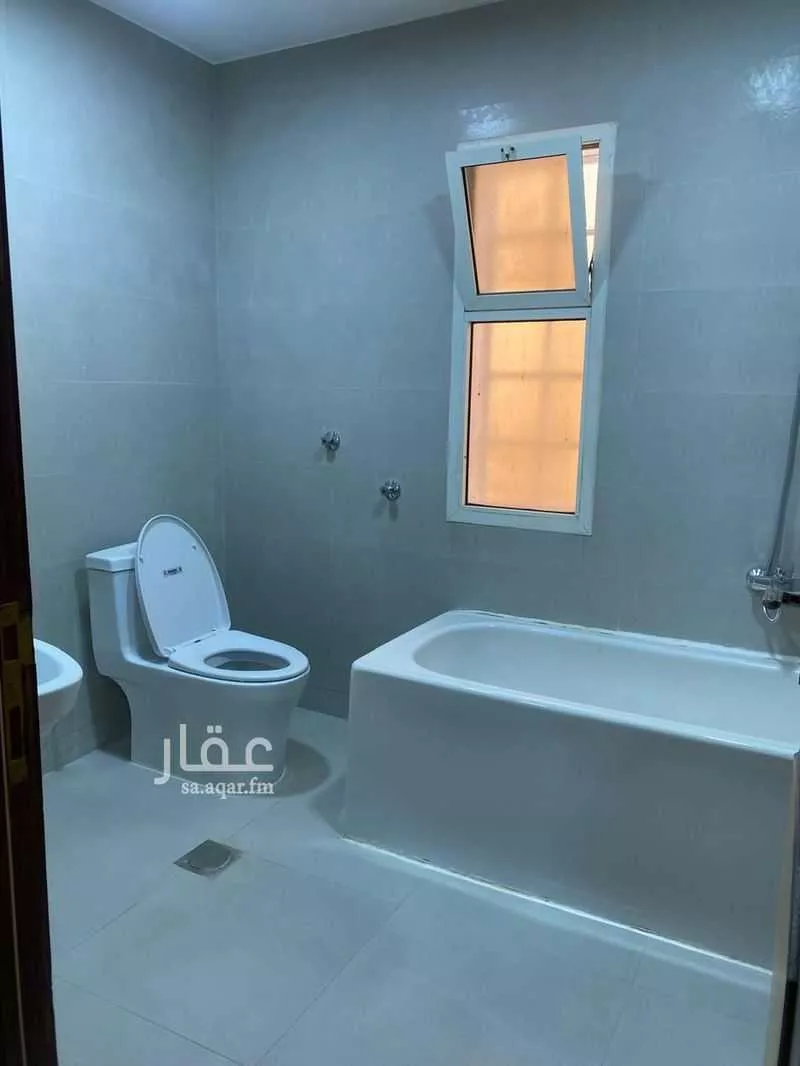 فيلا 4 غرف في الملك عبدالله، الرياض 13