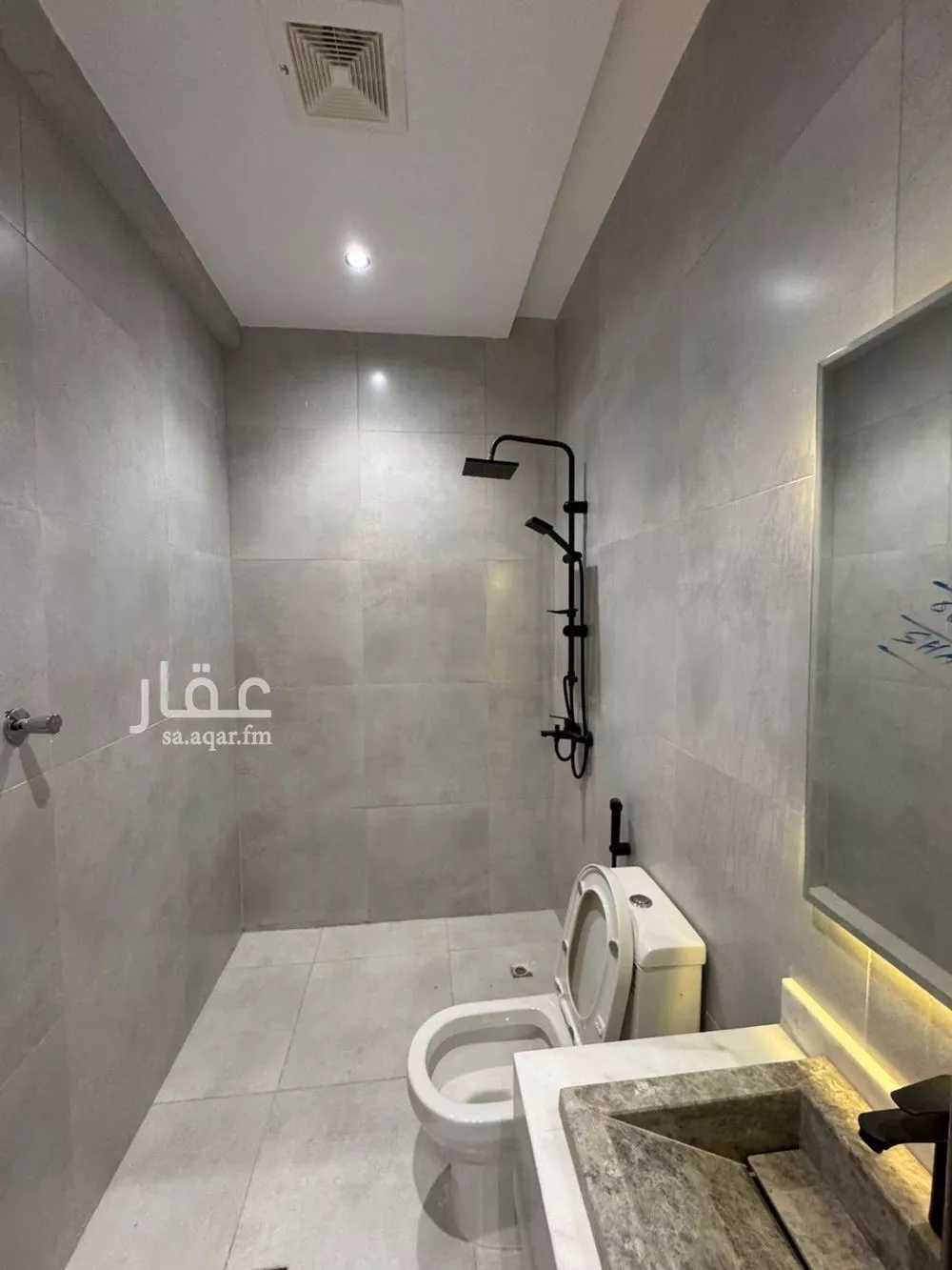 3 bedroom villa in Al Bashaer, Jeddah 10