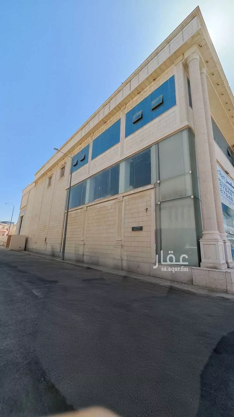 30 bedroom office in Al Wizarat, Riyadh 2