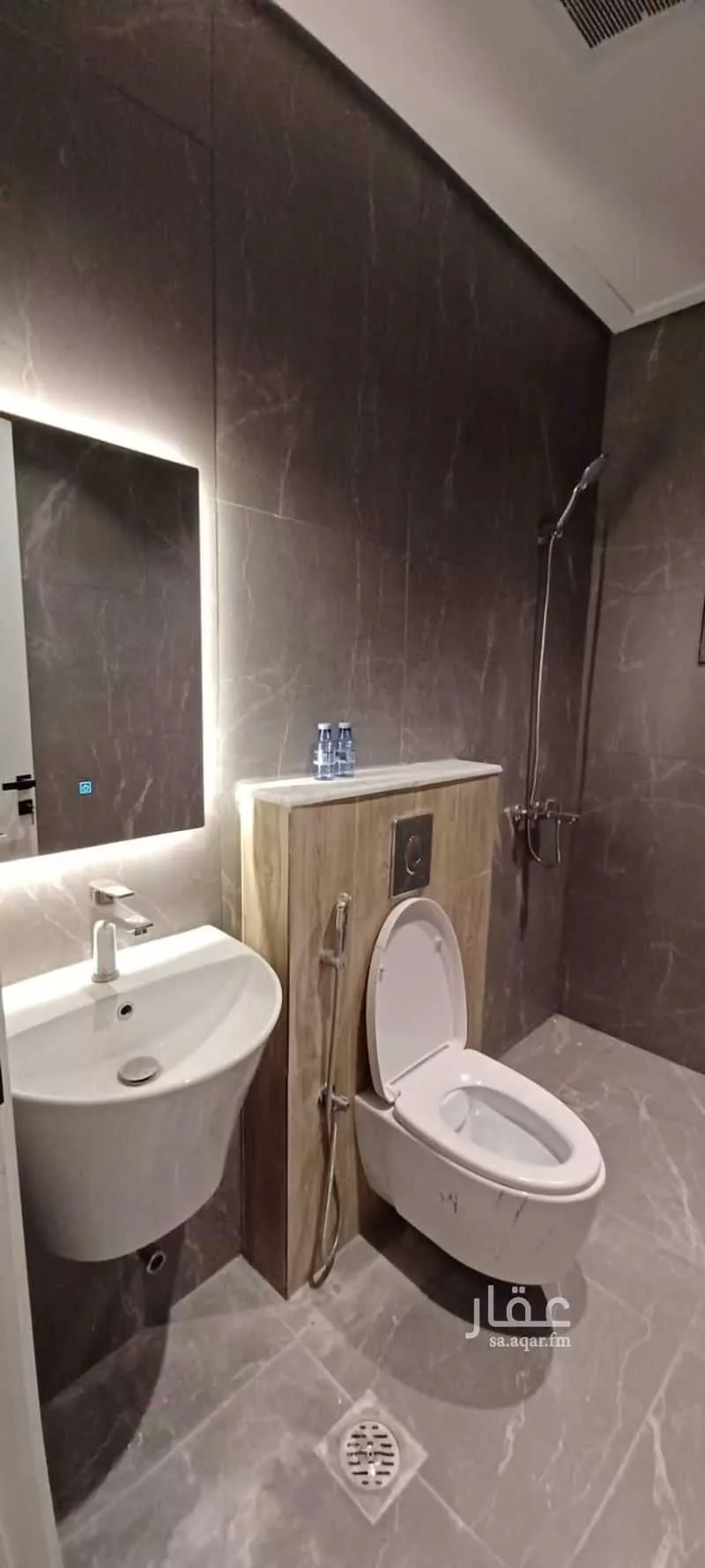3 bedroom apartment in Ishbiliyah, Riyadh 20