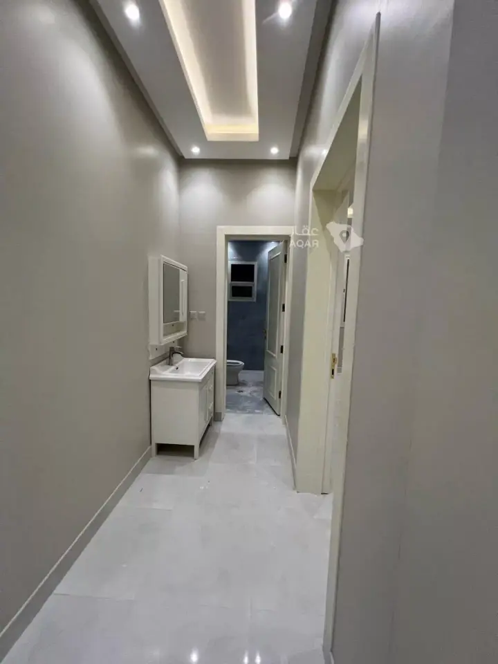 4 bedroom apartment in Qurtubah, Riyadh 11