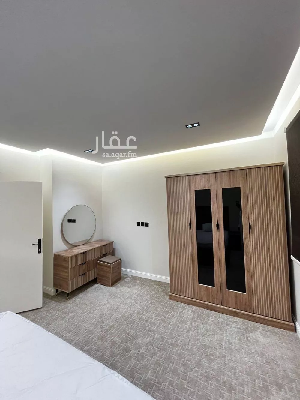 1 bedroom apartment in Al Hazm 8