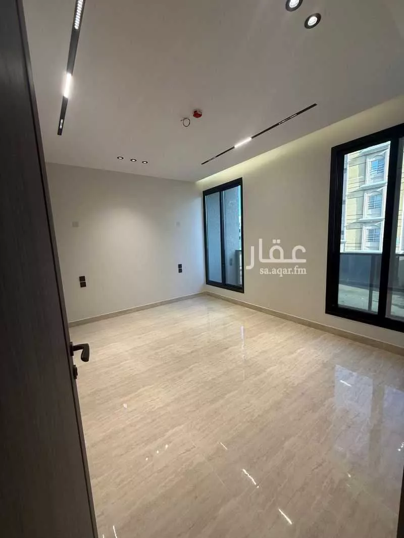 3 bedroom apartment in Al Muntazah, Eastern Province 4