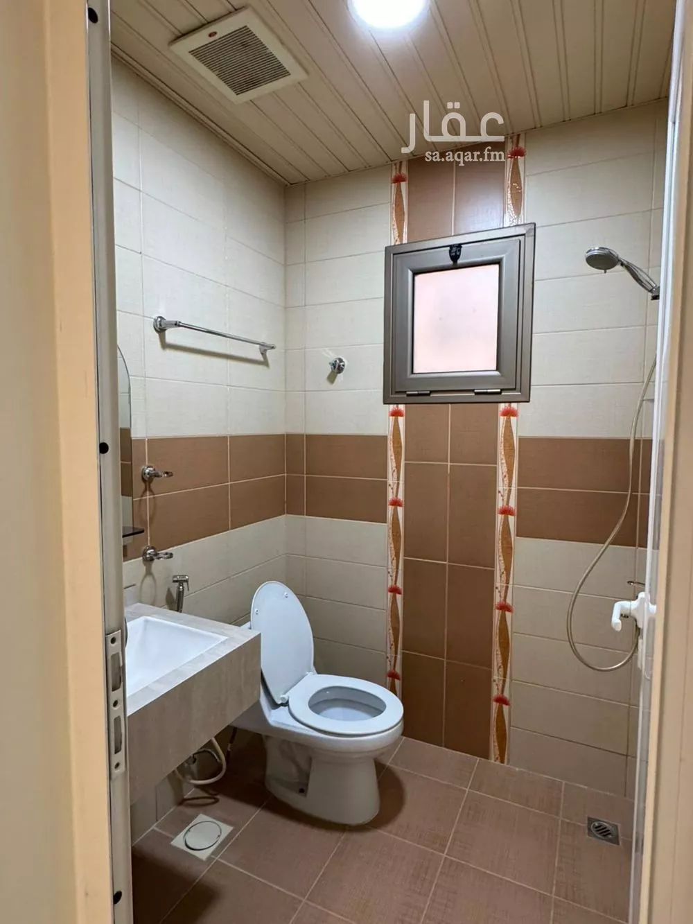 3 bedroom apartment in Hajar, Eastern Province 18