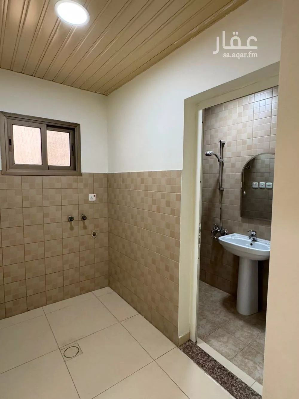 3 bedroom apartment in Hajar, Eastern Province 14
