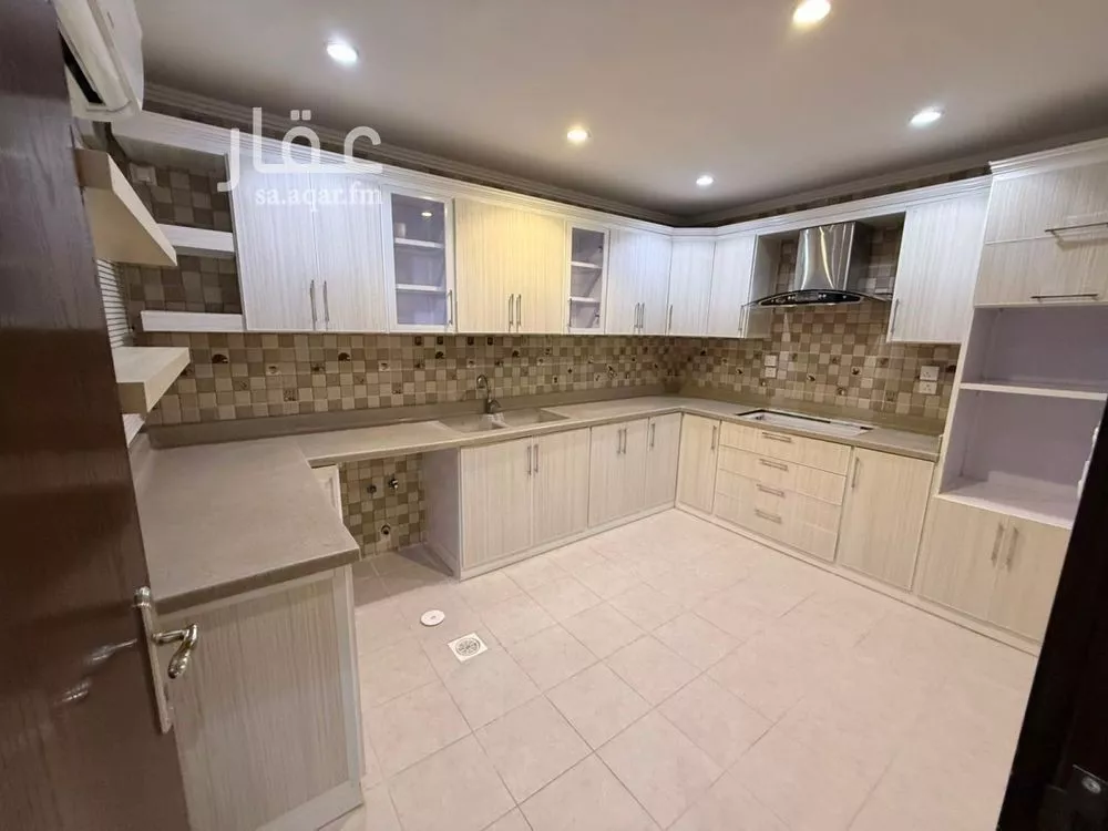 apartment in Al Awali, Makkah 18