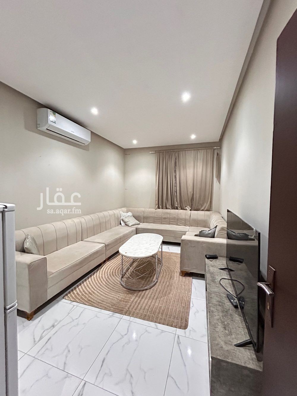 1 bedroom apartment in Al Wizarat 6