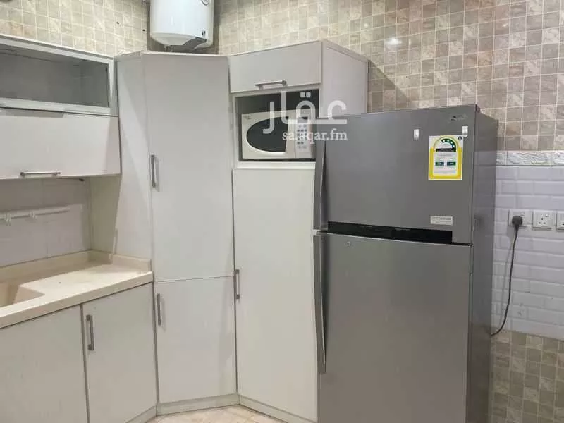 3 bedroom floor in Al Quds 7