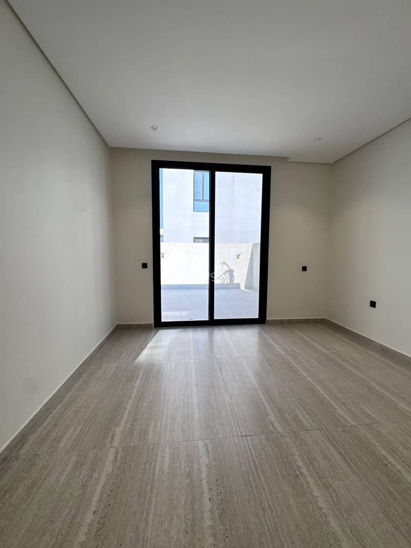 5 bedroom villa in Al Bahr, Eastern Province 24