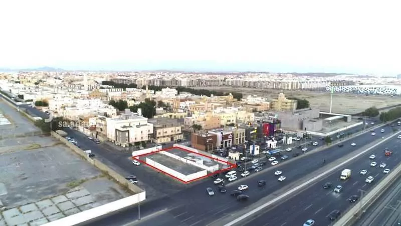 1486 sqm land in Al Manar 8