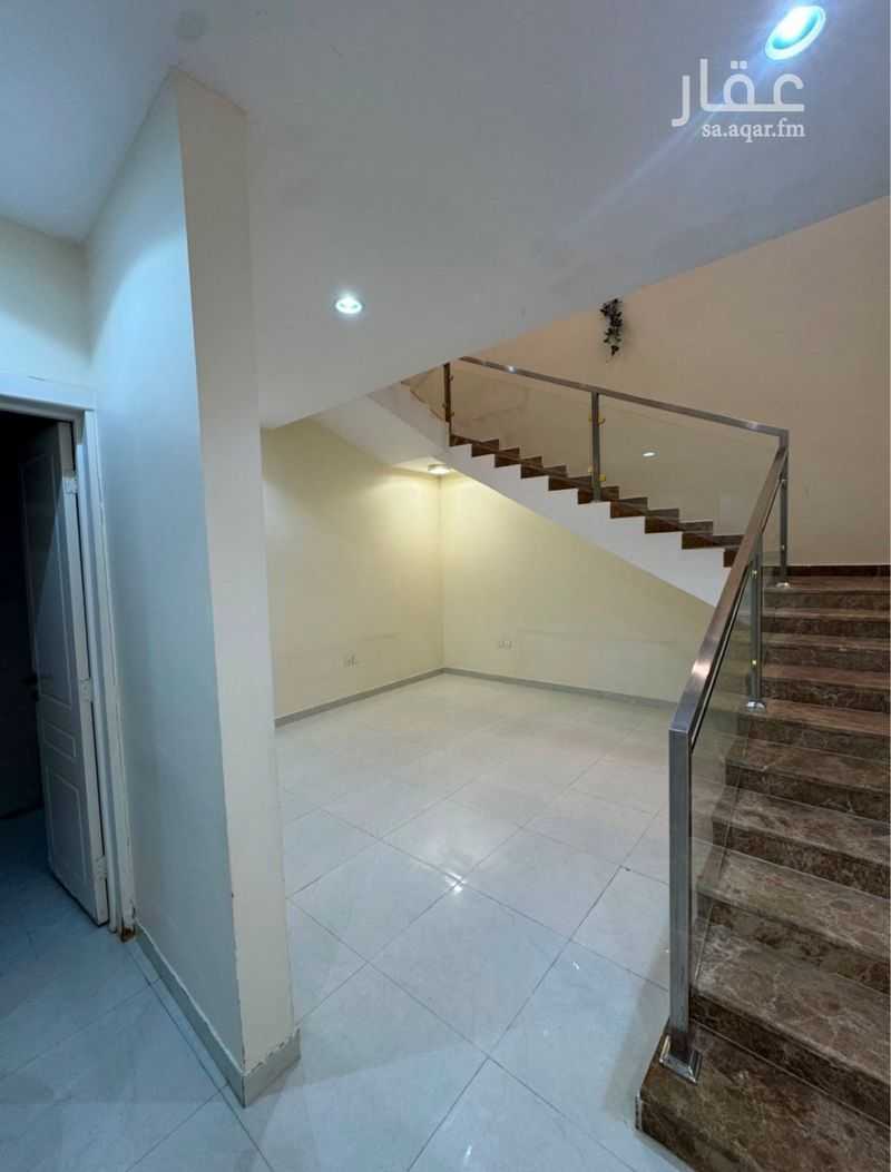 3 bedroom apartment in Tuwaiq, Riyadh 14