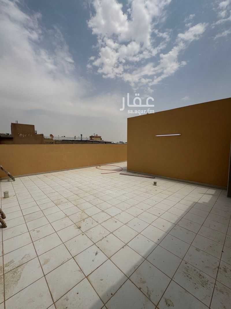21 bedroom building in Al Yamamah, Riyadh 3