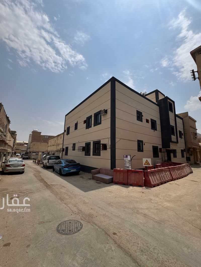 21 bedroom building in Al Yamamah, Riyadh 4