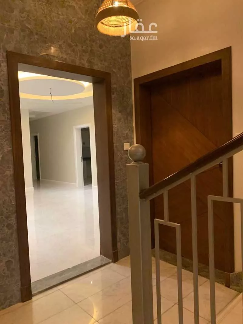 4 bedroom apartment in Az Zomorod, Jeddah 2