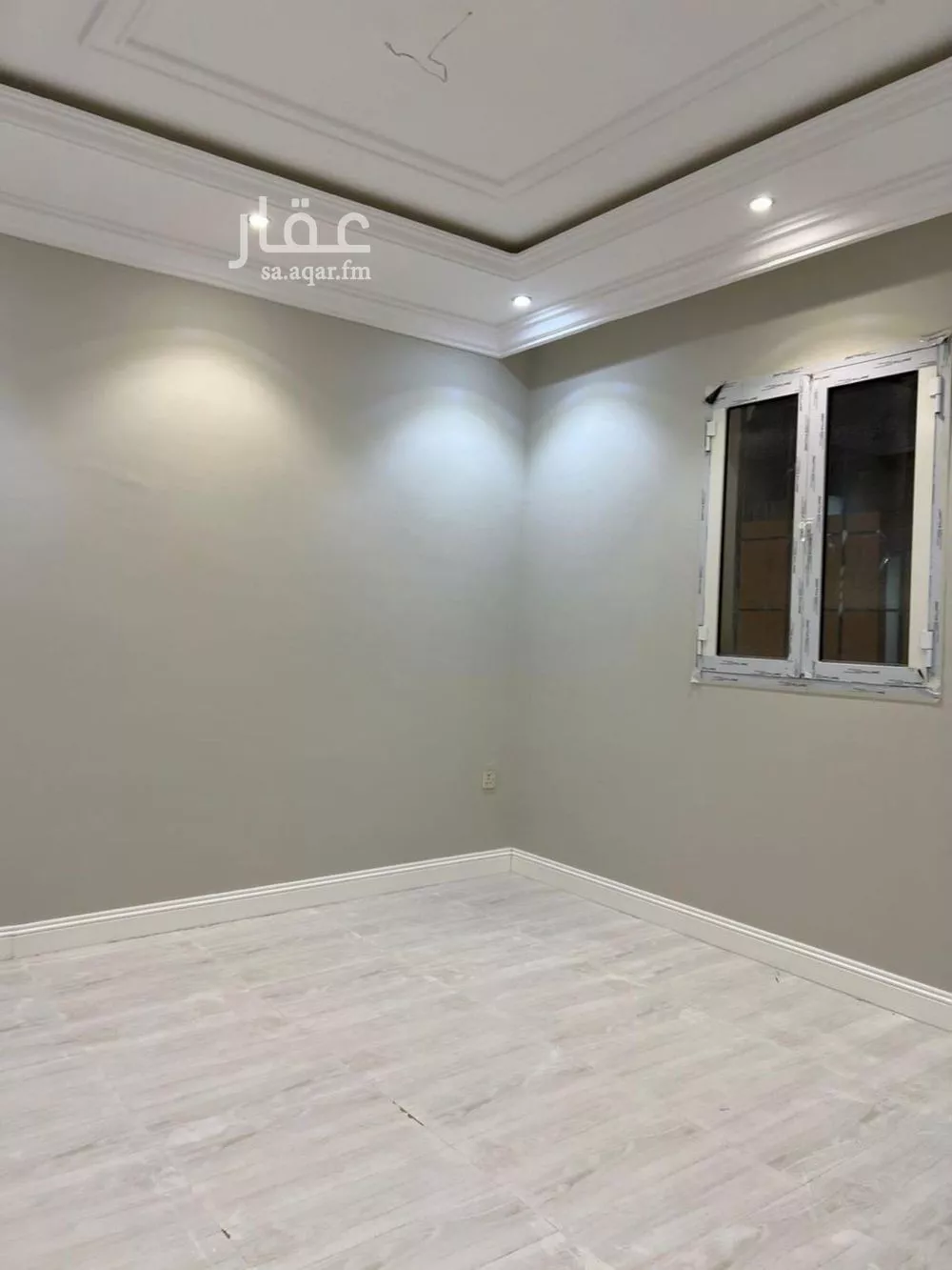 فيلا 8 غرف في طويق 12