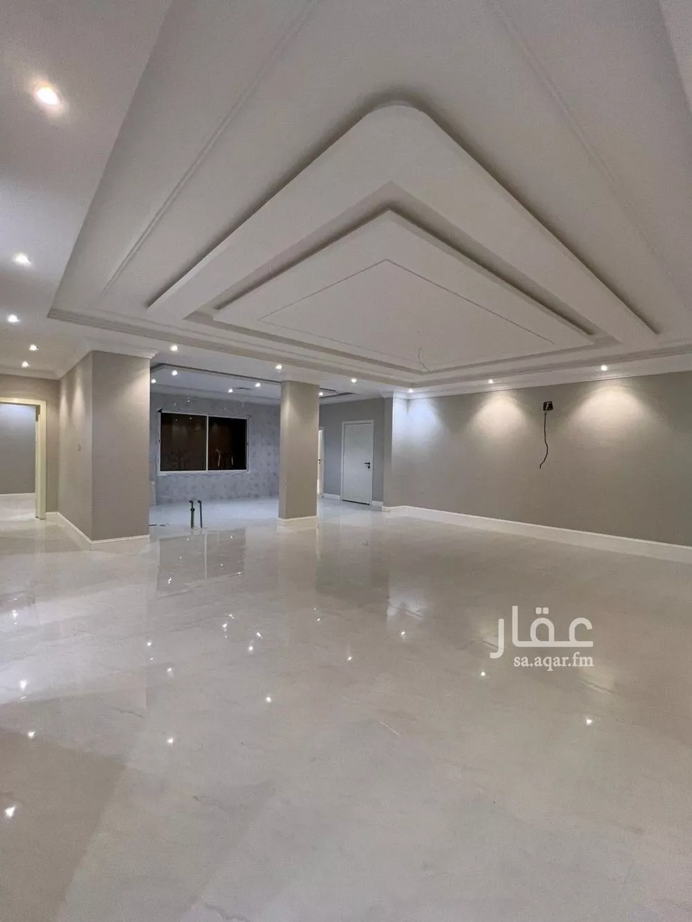 فيلا 8 غرف في طويق 26