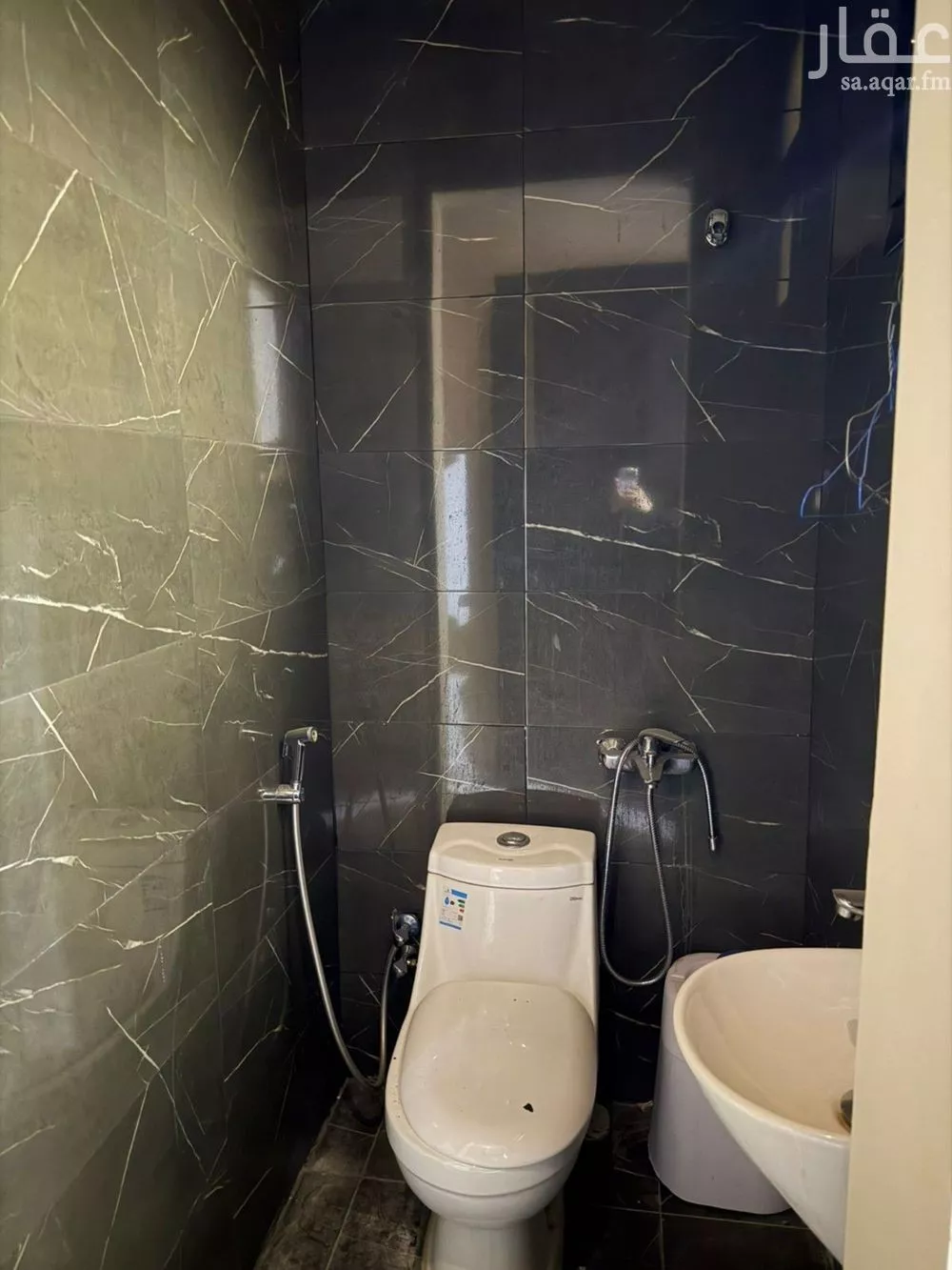 3 bedroom apartment in Al Yasmin 6