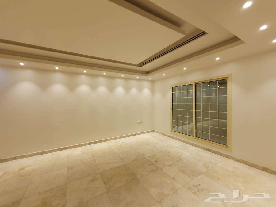 4 bedroom villa in Al Bustan, Eastern Province 12