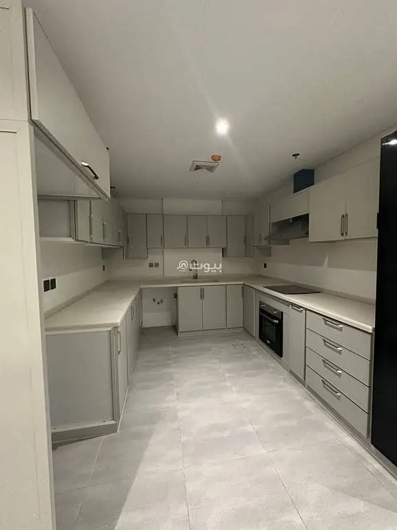 2 bedroom apartment in Al Bahr, Eastern Province 9