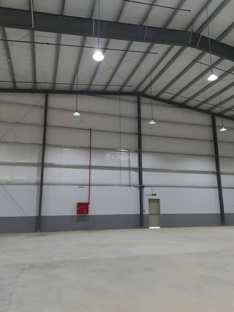 warehouse in Al Misfat, Riyadh 2
