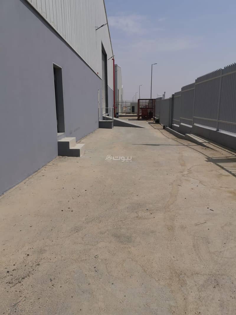 warehouse in Al Misfat, Riyadh 10