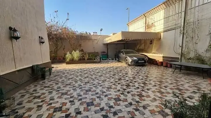 5 bedroom villa in Al Malaz, Riyadh 8