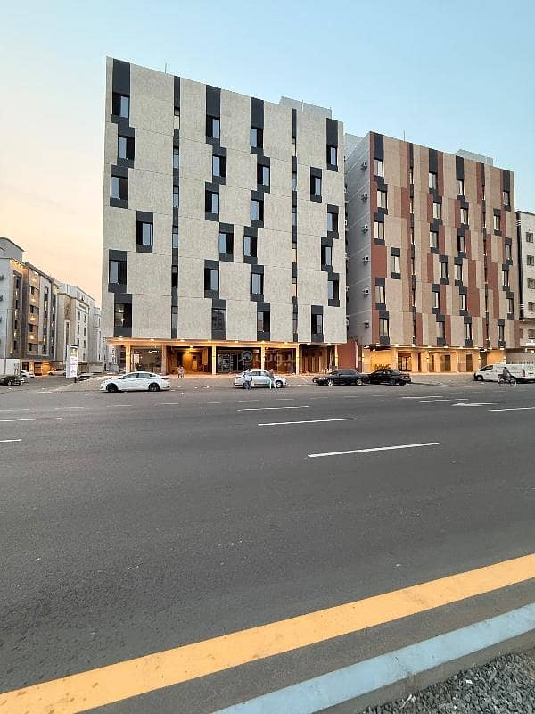 5 bedroom apartment in Ar Rayan, Jeddah 9