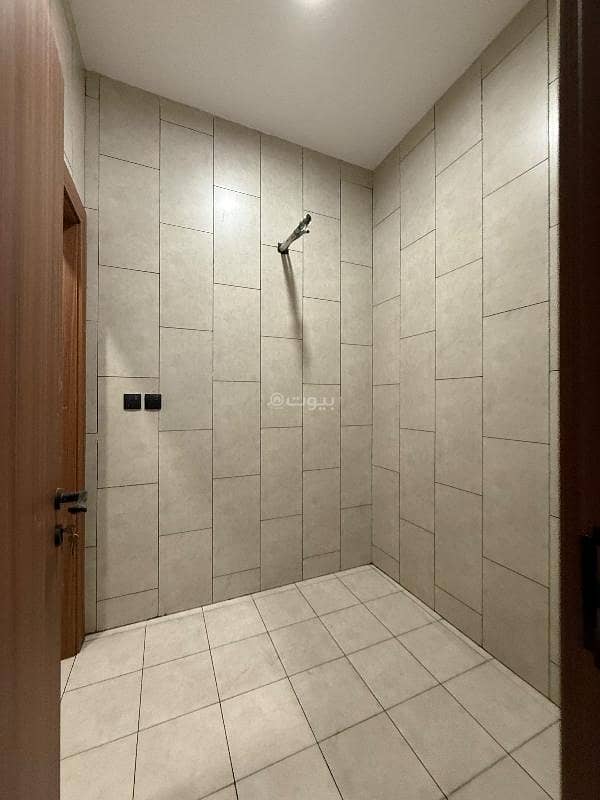 5 bedroom apartment in Ar Rayan, Jeddah 3