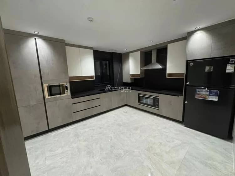4 bedroom apartment in Ash Shati Al Gharbi, Eastern Province 11