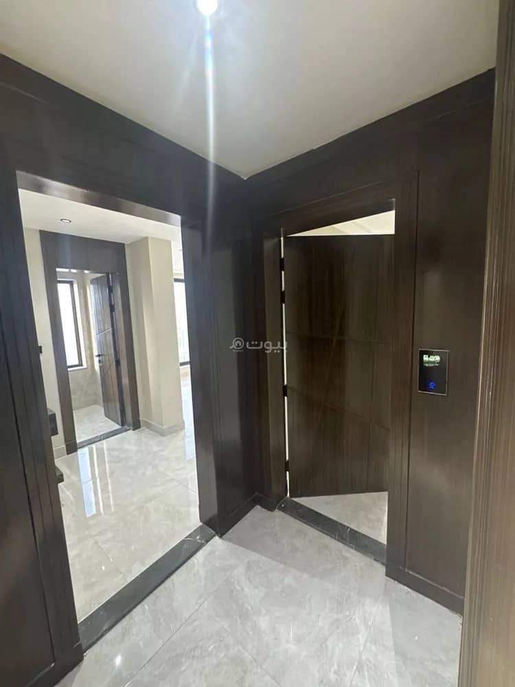 4 bedroom apartment in Ash Shati Al Gharbi, Eastern Province 7