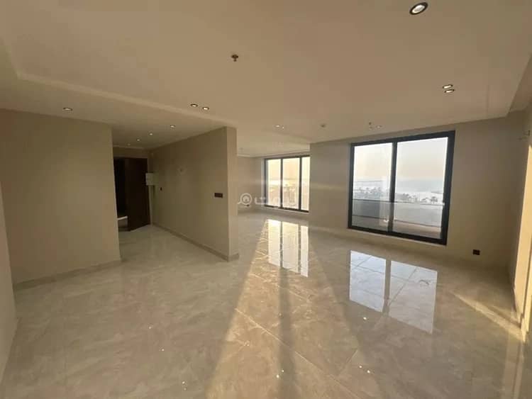 4 bedroom apartment in Ash Shati Al Gharbi, Eastern Province 8