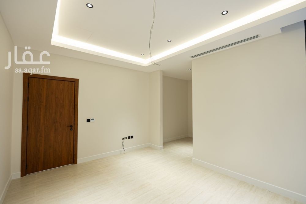4 bedroom villa in Al Murooj, Riyadh 17