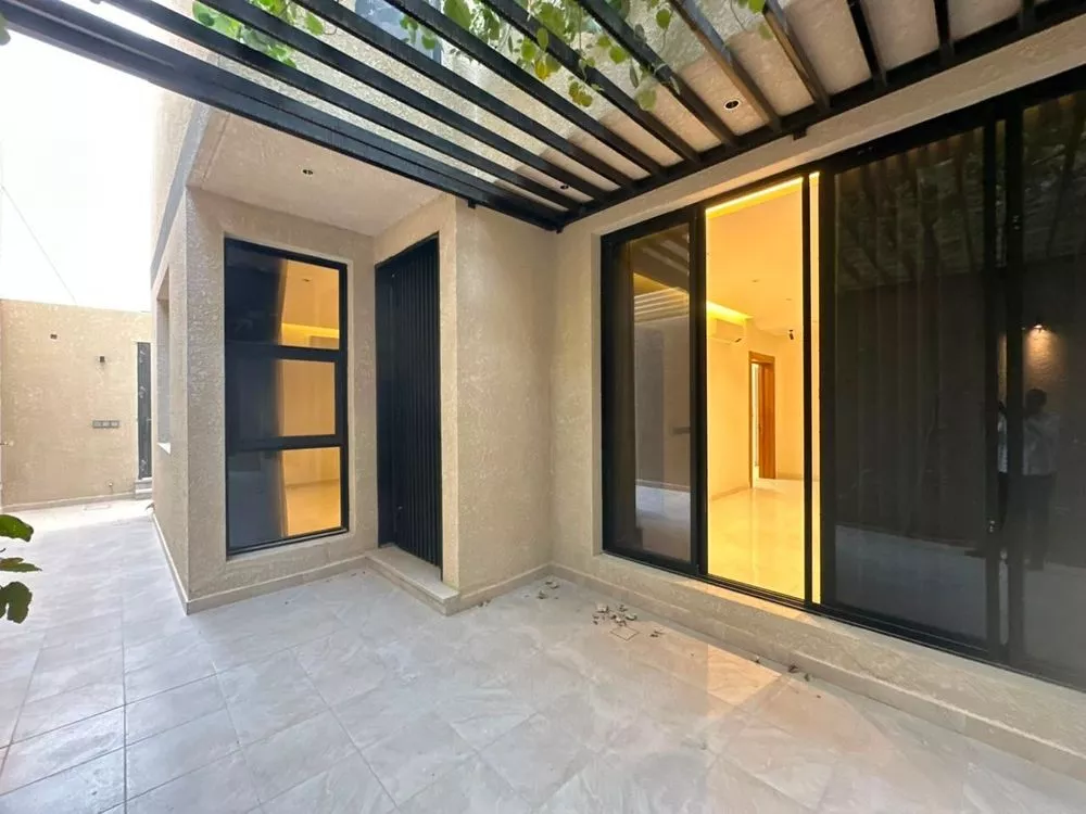4 bedroom villa in Al Narjis, Riyadh 3
