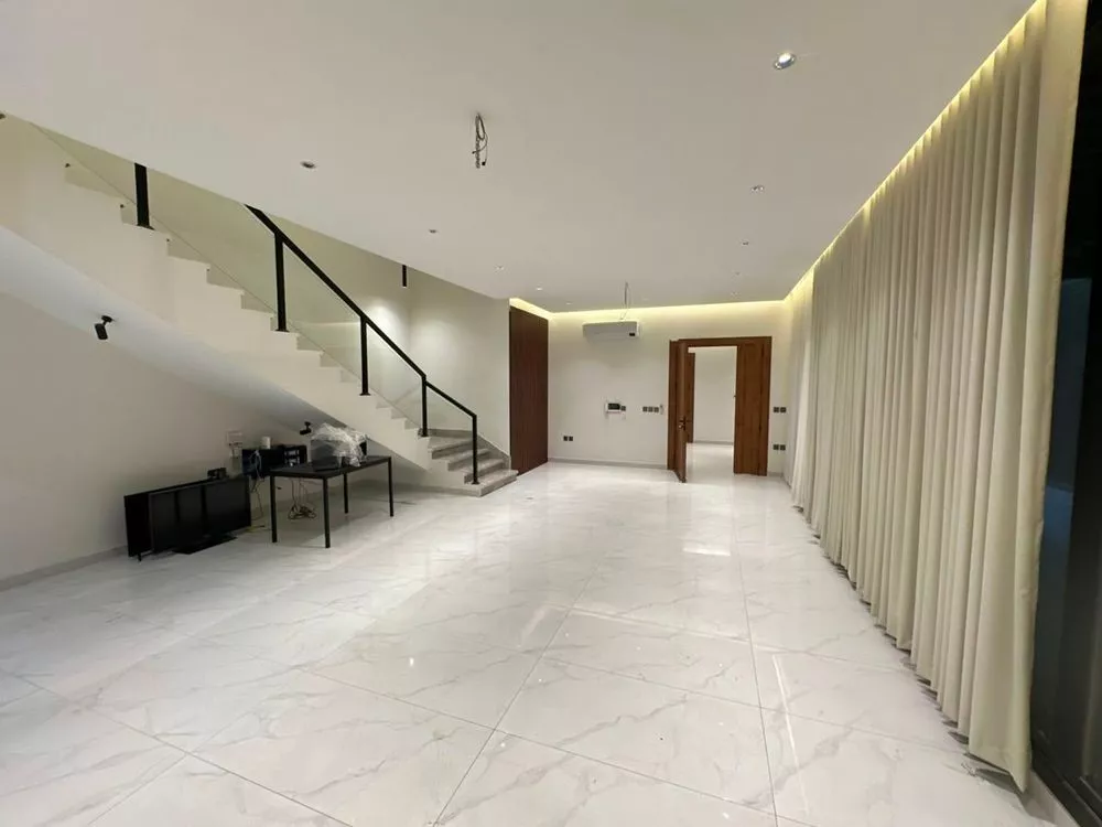 4 bedroom villa in Al Narjis, Riyadh 5
