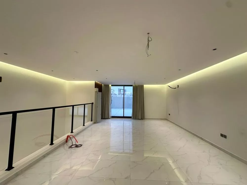 4 bedroom villa in Al Narjis, Riyadh 21