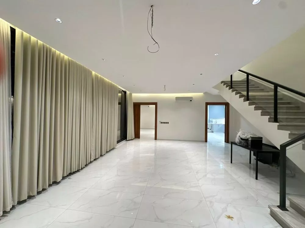 4 bedroom villa in Al Narjis, Riyadh 12