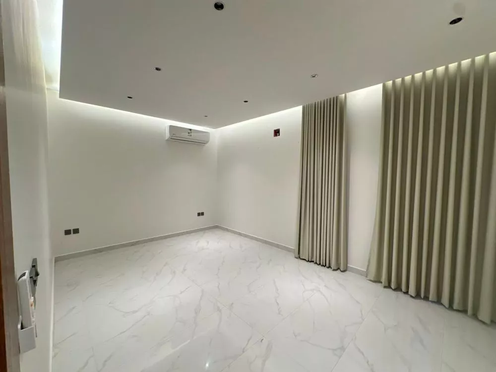 4 bedroom villa in Al Narjis, Riyadh 13