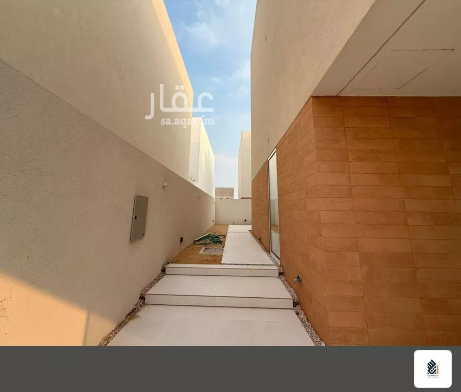 4 bedroom villa in As Sadafah, Eastern Province 4