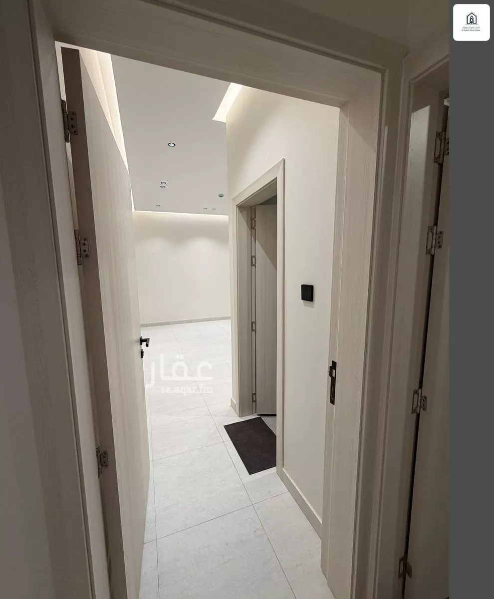 4 bedroom apartment in Dhahrat Laban 4