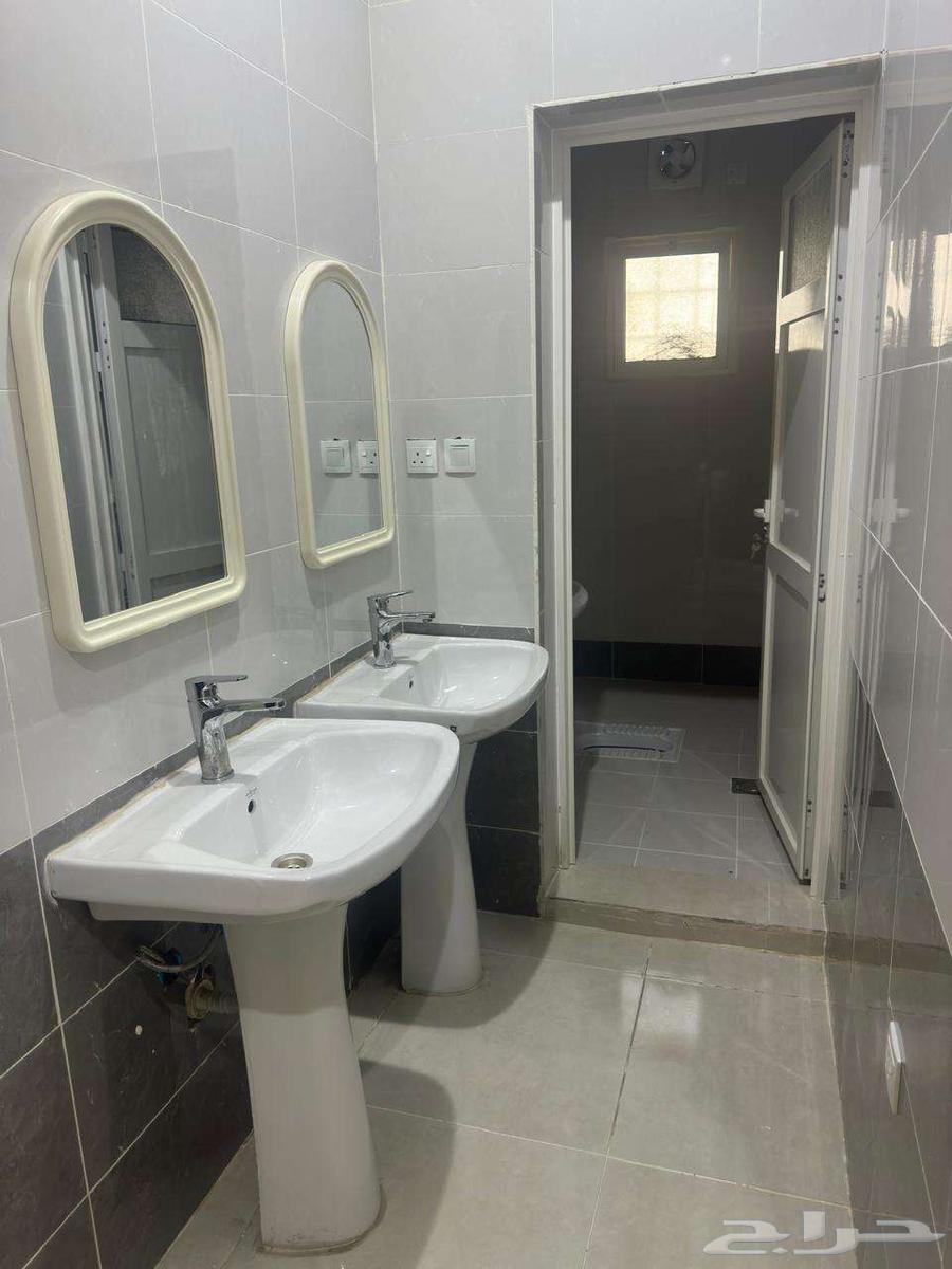 2 bedroom apartment in Taibah, Eastern Province 2