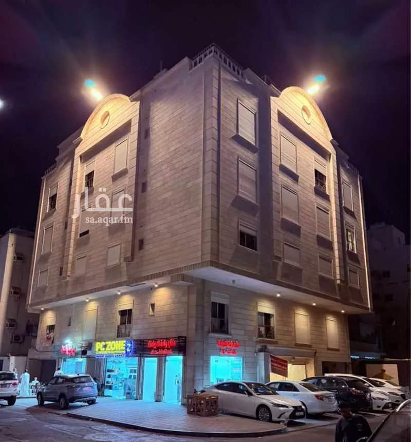 3 bedroom apartment in Al Sharafiyah, Jeddah 2