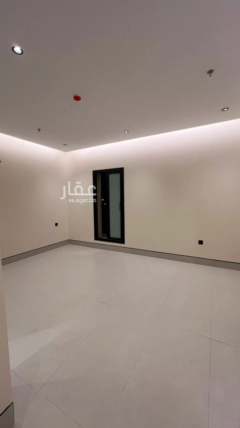 3 bedroom apartment in King Fahd, Riyadh 6