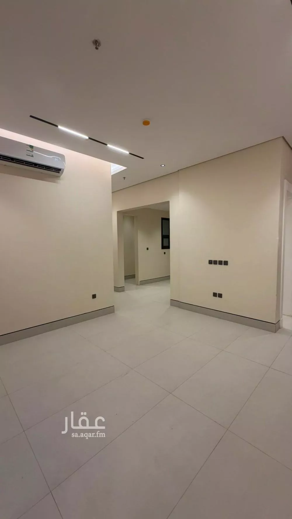 3 bedroom apartment in King Fahd, Riyadh 5
