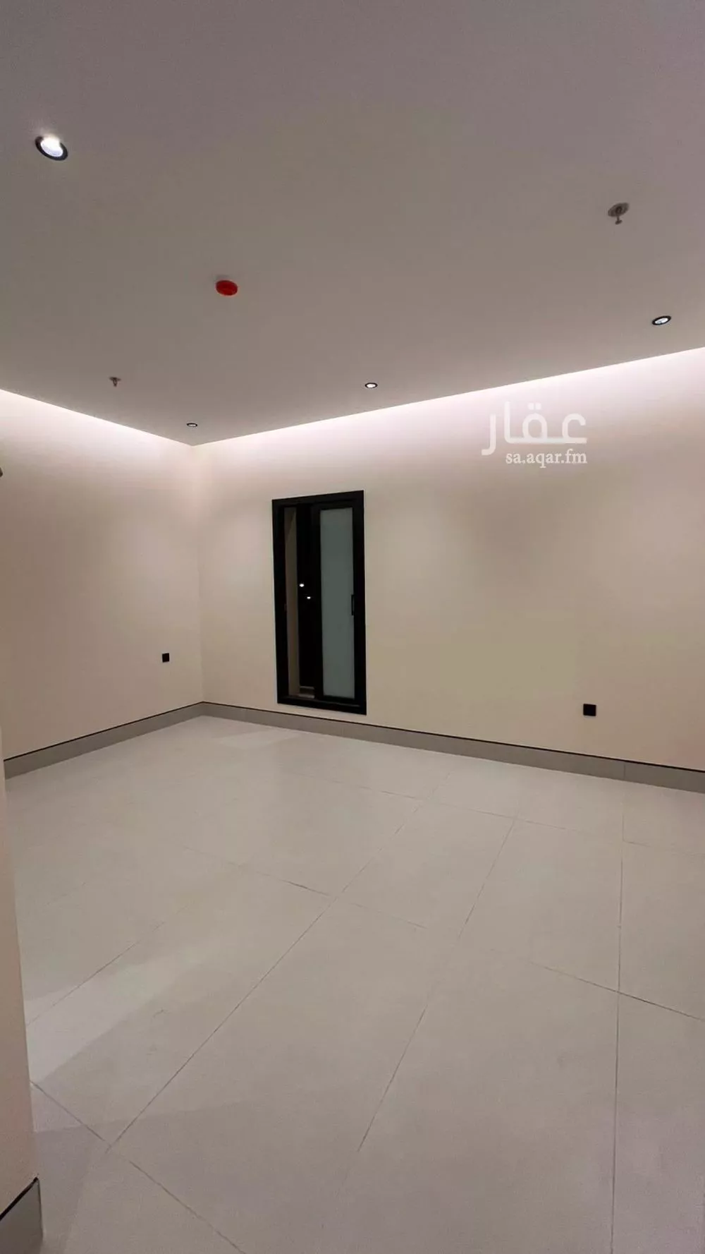 3 bedroom apartment in King Fahd, Riyadh 6